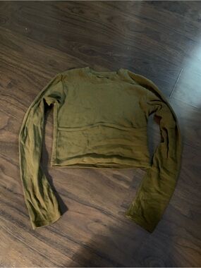 Women's Dark Olive Long-Sleeve Cropped Top